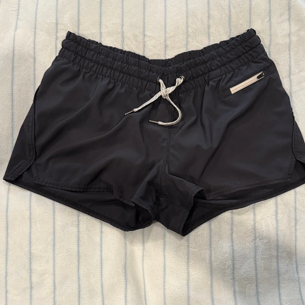Vuori Women's Black Athletic Shorts with White Drawstring - Picture 1 of 2